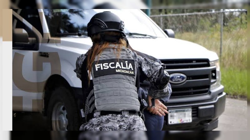 En Erongarícuaro, detienen a 8 presuntos responsables de delitos contra el ambiente