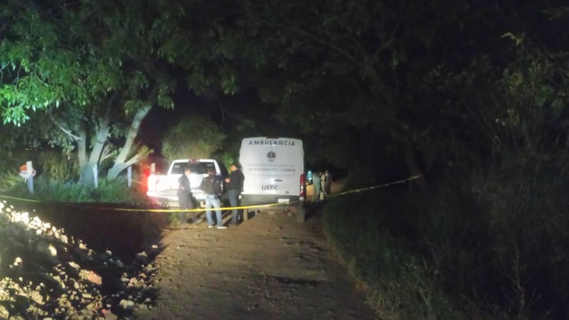 Erongarícuaro: en camino de terracería, localizan cadáveres de 2 hombres 