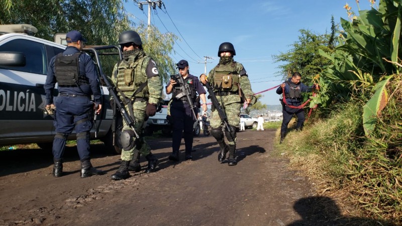 Se reportan intenso enfrentamiento entre delincuentes y militares, en Uruapan 