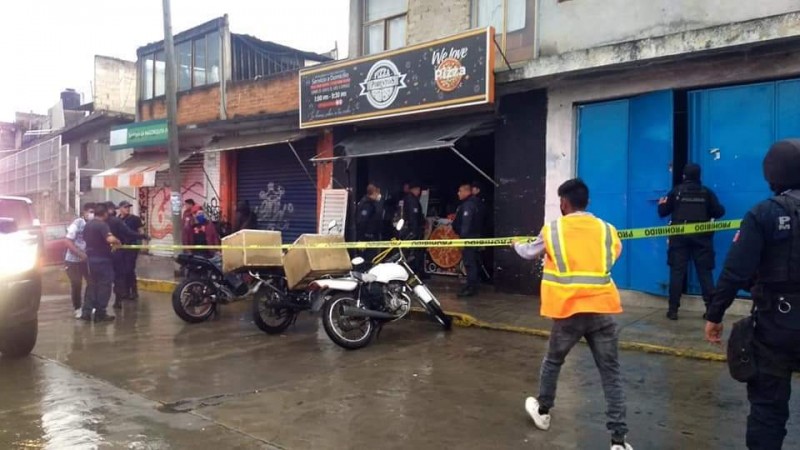 Pese a operativos: ejecutan a 3 dentro de pizzería, en Zitácuaro 
