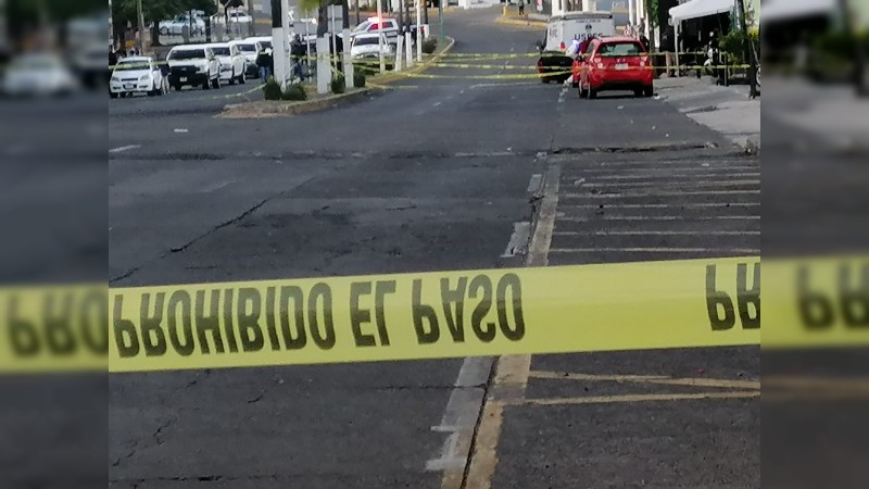 Un policía, un chofer y un comerciante, 3 de las víctimas de atentado, en Morelia 