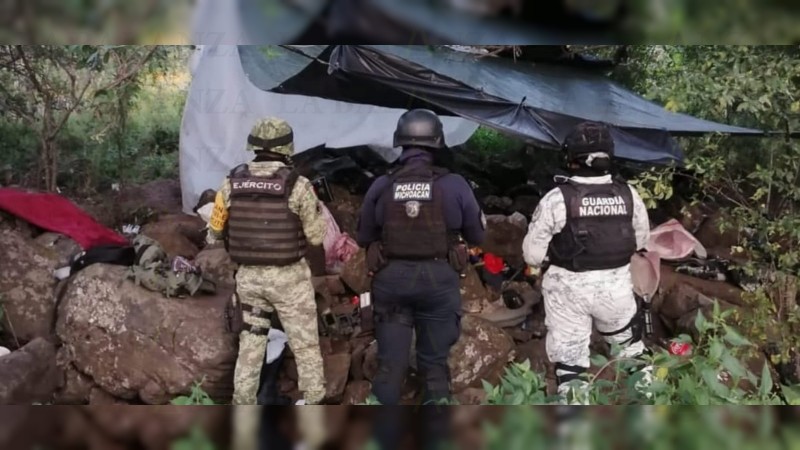 Soldados y policías revientan narcocampamento, en Zamora  
