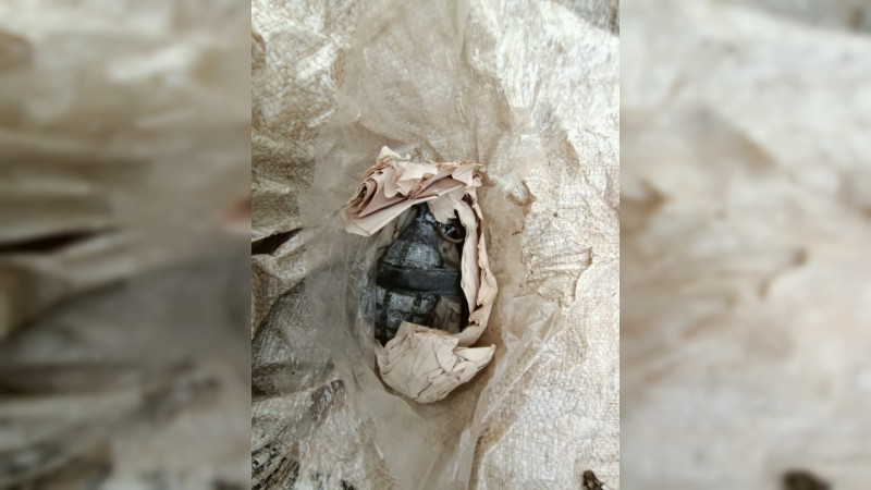 Tiran granada de fragmentación, en calles de Huetamo 