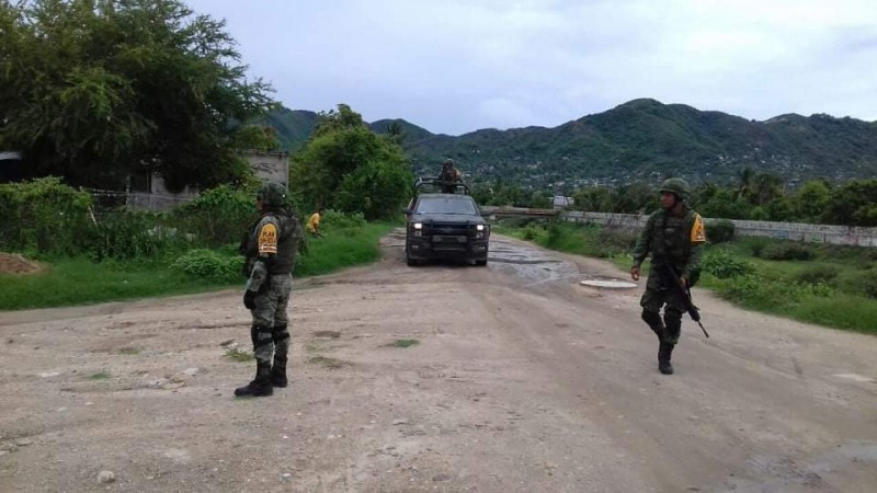 Emboscan a militares, en Tepalcatepec; hay 6 soldados heridos  