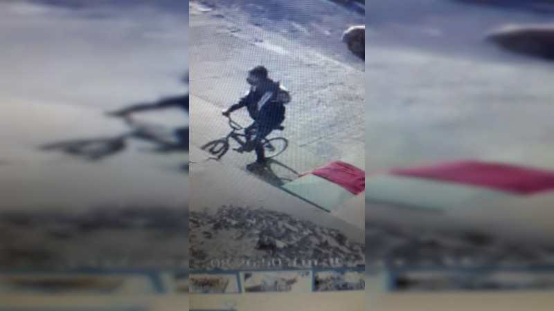 Uruapan: sujeto dispara dentro de tienda, la atraca y huye en bici  