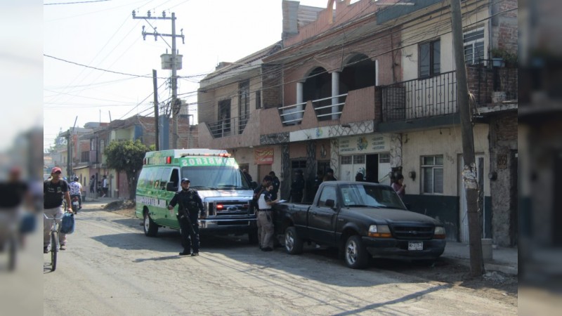 Asesinan a 2 personas dentro de un local, en Zamora 
