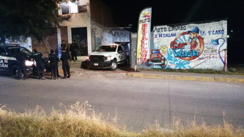 Matan a tiros a hombre dentro de un autolavado, en Morelia 