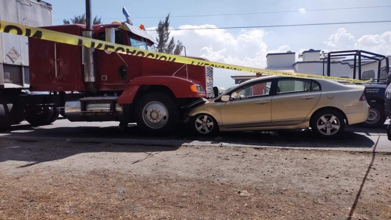 Muere mujer tras choque vehicular, en Zinapécuaro 