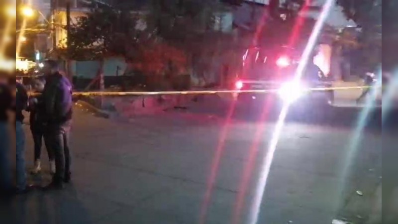 Comando mata a 2 personas dentro de vivienda, en Uruapan 