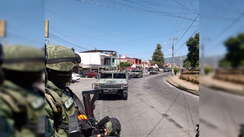 Llegan a Uruapan otros 300 militares 