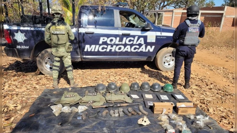 Tras operativo en Aguililla, SSP y Sedena aseguran un fusil, 328 cartuchos útiles y 25 explosivos