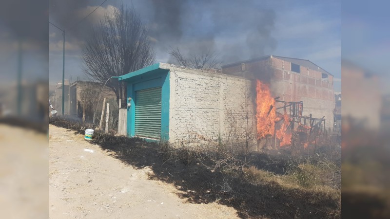Incendio en colonia Satélite, sin víctimas