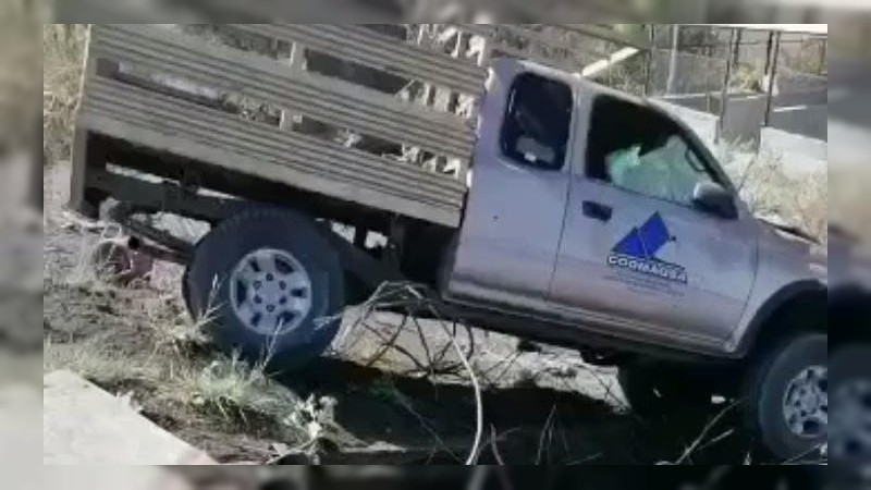 Apatzingán: volcadura de camioneta deja un muerto y 3 heridos 