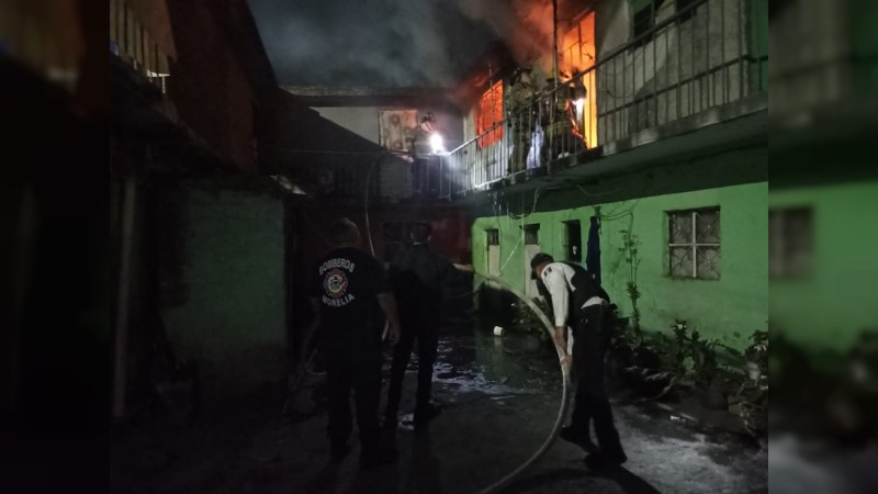 Se incendia vivienda, en Morelia; reportan cuantiosos daños 