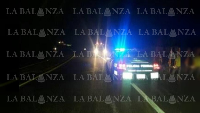 Reportan enfrentamiento a balazos en salida a Pátzcuaro