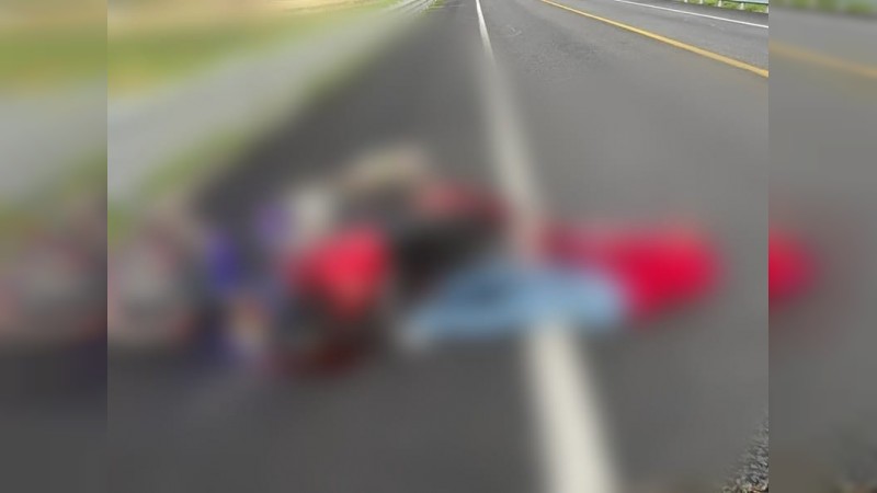 Asesinan a tiros a motociclista, en Sahuayo 