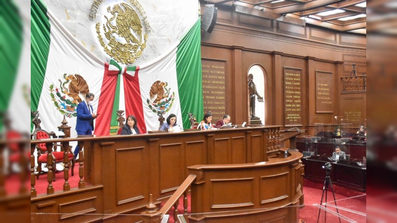 75 Legislatura inscribirá con letras de oro el nombre de María del Refugio García Martínez