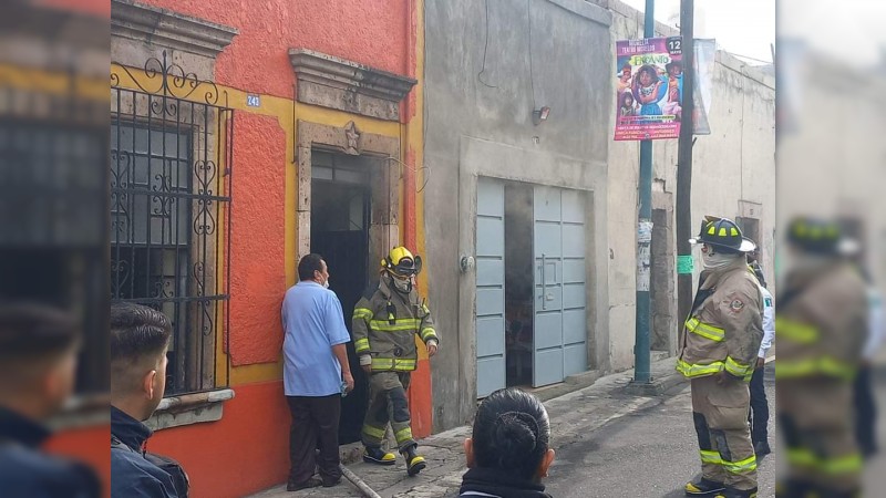Se registra incendio, en inmueble del Centro de Morelia 