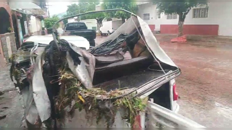 Tormenta deja una mujer muerta y daños severos, en Villamar  