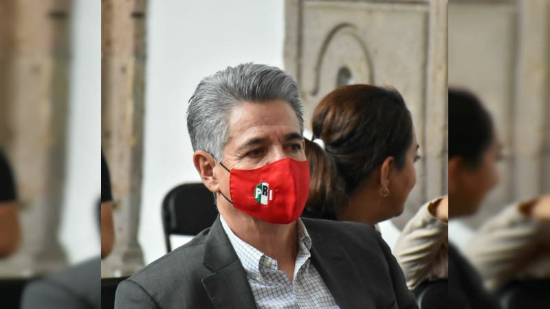 Diputados del PRI apoyamos todo lo que haga bien a los michoacanos: Hernández Peña