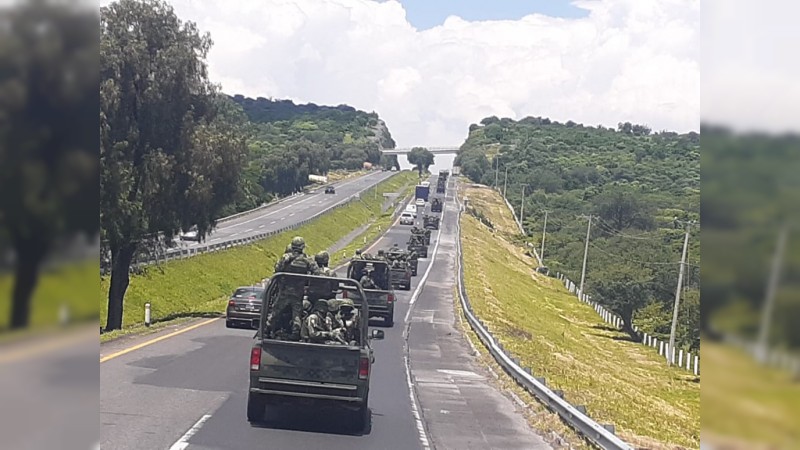 Arriba más de medio millar de soldados a Michoacán 
