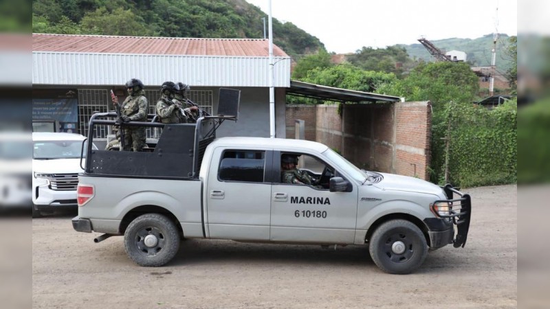 Armada y SSP desmantelan a banda dedicada a extraer minerales, en LC; hay 11 detenidos 