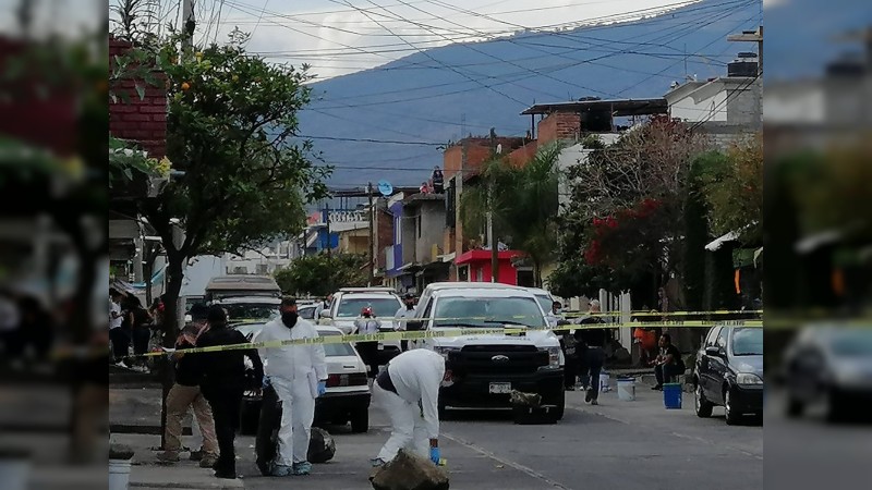 Con ráfagas de fusiles de alto poder, asesinan a 2 mujeres, en Sahuayo 