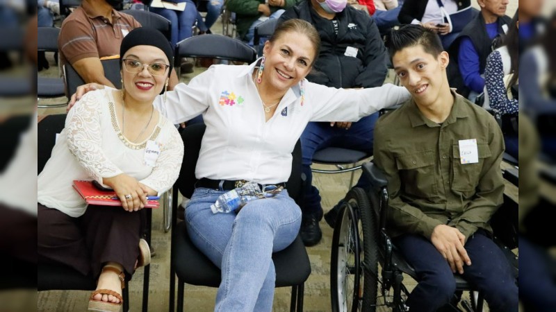 Es increíble el rezago que tenemos en materia de inclusión: Luz María García