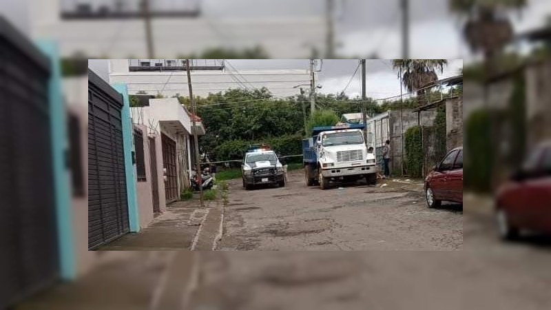 A balazos asesinan a un hombre en Uruapan
