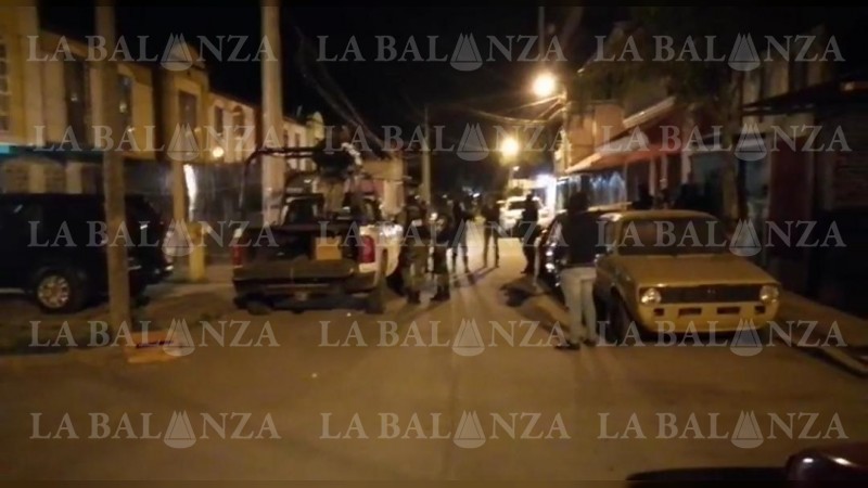 Comando ataca a grupo de personas, en Jacona; hay 1 mujer muerta 
