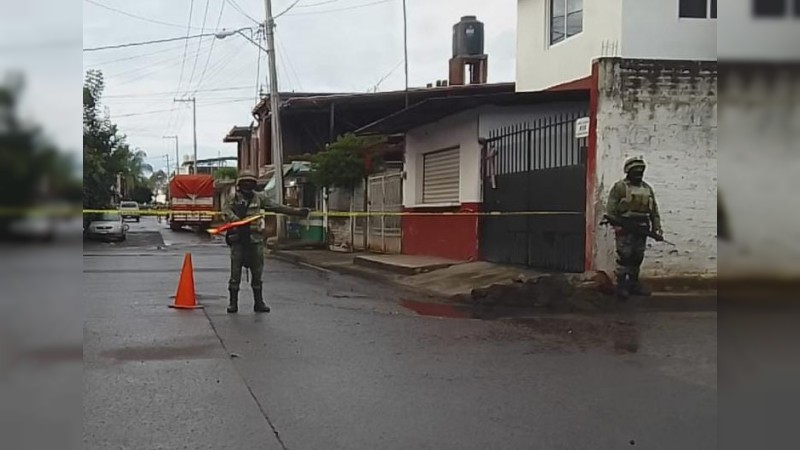 Sicarios asesinan a motociclista, en Uruapan 