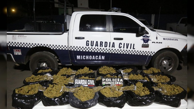 Tras operatiivo en Jacona, decomisan 20 kilos de marihuana; hay 4 detenidos