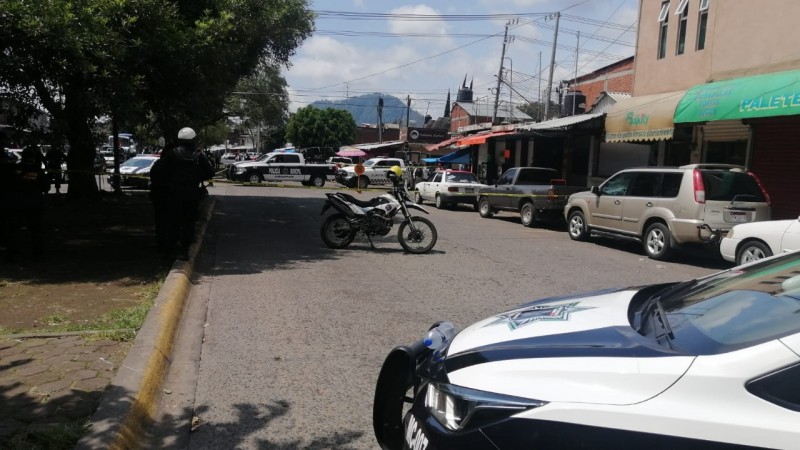Ejecutan a taxista, afuera de un local de maquinitas en Uruapan 