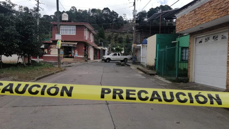Tras persecución, sicarios ejecutan a hombre, en calles de Uruapan 