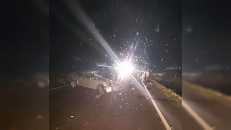 Infante muere en accidente sobre la carretera Morelia-Salamanca