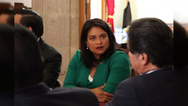Asume Eréndira Isauro coordinación de Representación Parlamentaria 