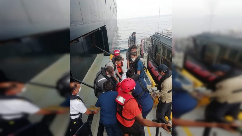 Armada brinda apoyo a turista holandés, que viajaba en crucero  