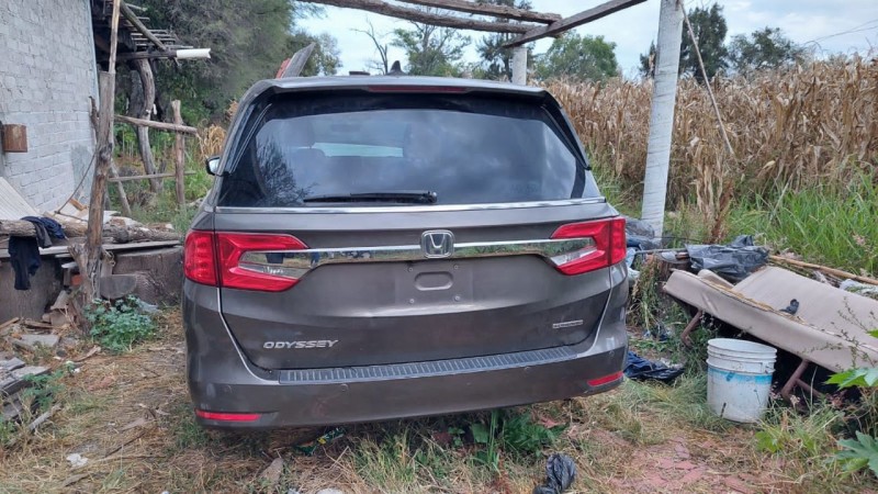 En operativo, aseguran 4 vehículos con reporte de robo cometidos con violencia, en Michoacán 