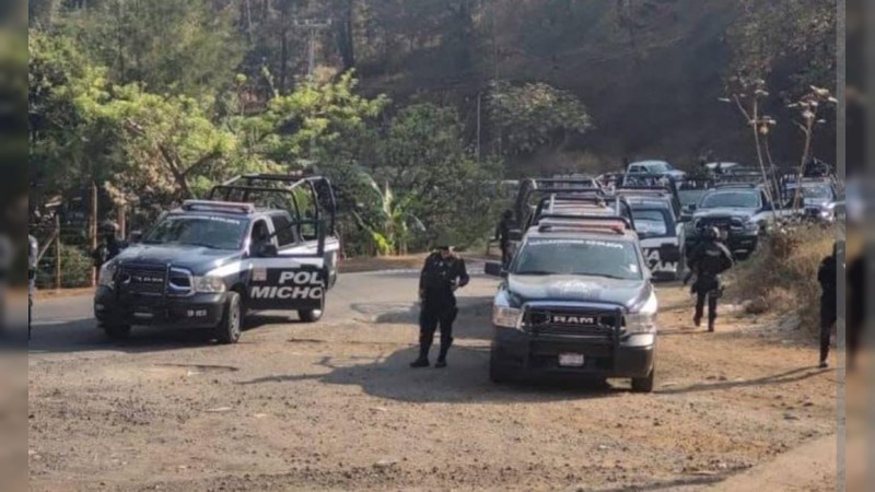 Grupo armado levanta a mando policial de Ocampo  