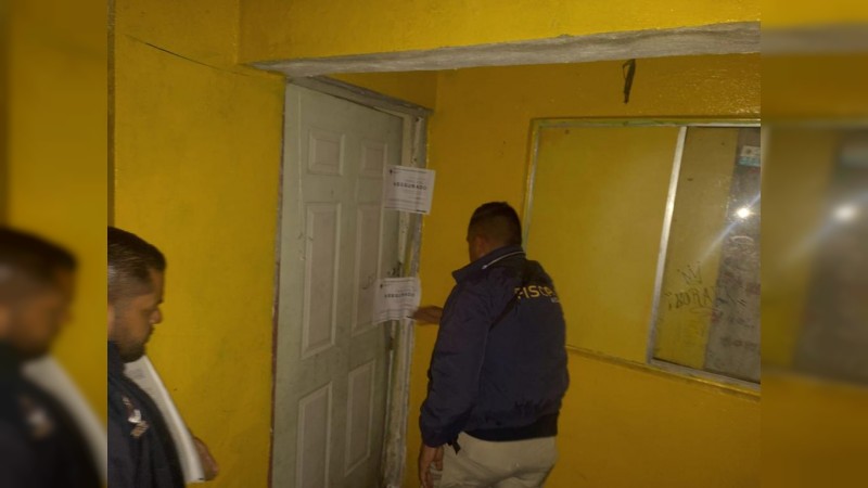 Detienen a 3 personas en cateo y aseguran droga, en Tarímbaro