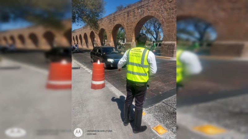 Reprogramarán semáforos en Morelia; Transitó realiza operativo vial 