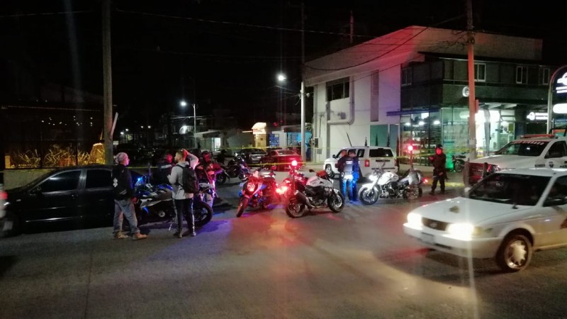 Delincuentes y escoltas se enfrentan, en Uruapan, tras intento de robo de camioneta 