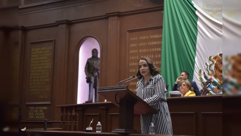 Pide Andrea Villanueva aumentar productividad legislativa a la 75 Legislatura