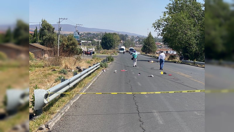 Automovilista arrolla y mata a ciclista, en Zacapu 
