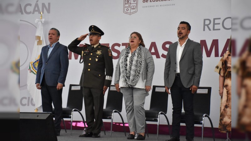 Docentes, fundamentales en la transformación de Michoacán: Julieta García