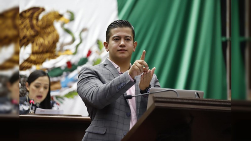 Debe garantizarse respeto a la legalidad en investigaciones de delitos: Víctor Zurita