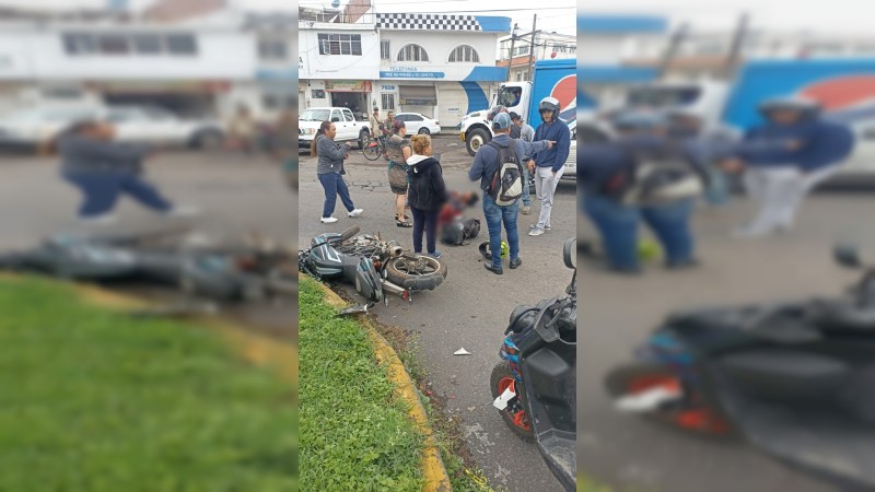 Pareja de motociclistas resultó herida, tras ser embestida por auto 