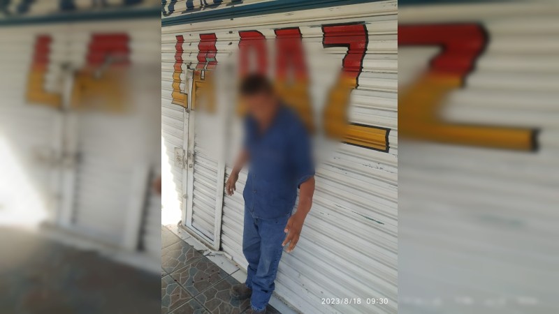 Locatarios de Mercado en LC propina golpiza a supuesto ladrón 