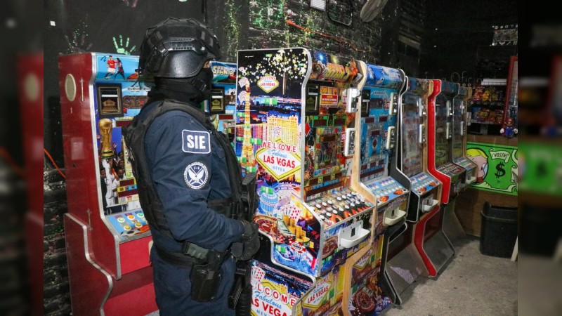 En Tierra Caliente; incautan 163 máquinas tragamonedas; dejaban ganancias al crimen 