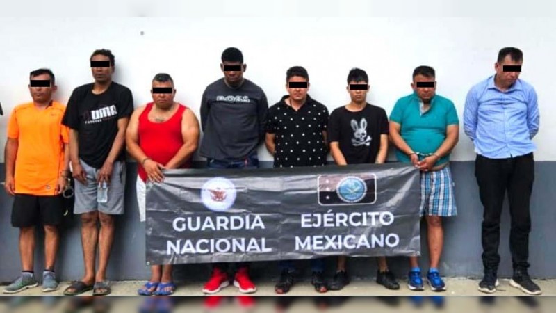 Procesan a 8 colombianos por supuesta fabricación de explosivos 